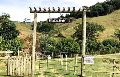 Imagem: A chácara possui 48.000m² de Área e está localizado em