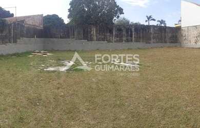 Imagem: O terreno possui 700m² de Área e está localizado em Cravinhos