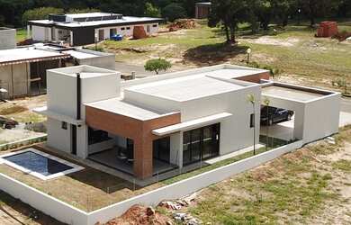 Imagem 2: Casa à venda, 3 suítes, 255m2, 4 vagas, por R$1.890.000,00, Condomínio...