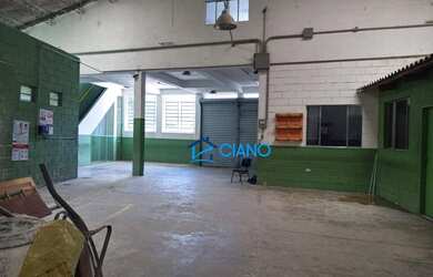 Imagem: O depósito possui 500m² de Área e está localizado em Vila