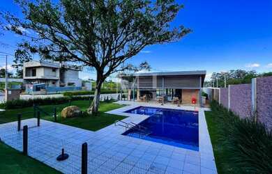 Imagem: A casa em condomínio possui 3 Dormitórios, 2 Banheiros, 1