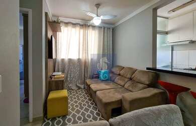 Imagem: O apartamento possui 2 Dormitórios, 1 Banheiro, 1 Vaga na garagem