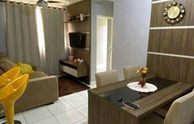 Imagem: O apartamento possui 2 Dormitórios, 1 Banheiro, 1 Vaga na garagem