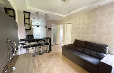 Imagem: O apartamento possui 2 Dormitórios, 1 Banheiro, 1 Vaga na garagem