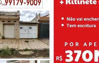 Imagem: A casa possui 2 Dormitórios, 3 Banheiros, 3 Vagas na garagem