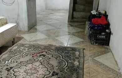 Imagem: O quarto e possui Dormitórios, Suítes, Banheiros está