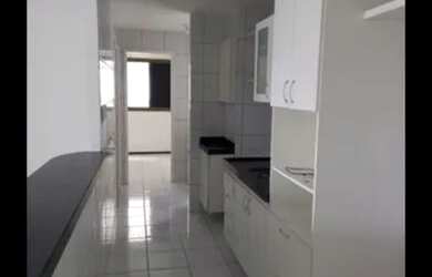 Imagem: A casa possui 3 Dormitórios, 2 Banheiros, 1 Vaga na garagem