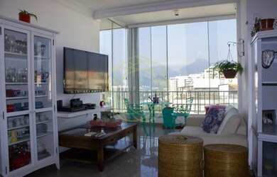 Imagem: O apartamento na cobertura possui 2 Dormitórios, 1 Banheiro