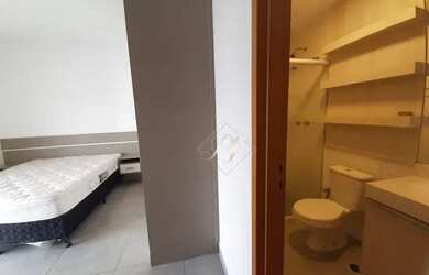 Imagem 12: IMPECÁVEL, ANDAR ALTO! Belíssimo Apartamento com 02 dormitórios, andar alto, sacada na sal