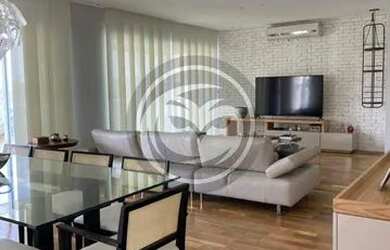 Imagem: O apartamento possui 4 Dormitórios, 5 Banheiros, 4 Vagas na