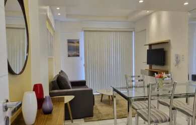 Imagem: O apartamento possui 1 Dormitório, 1 Banheiro, 1 Vaga na garagem