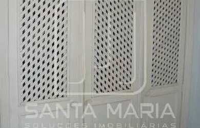 Imagem: O depósito possui 3 Vagas na garagem e 180m² de Área e está