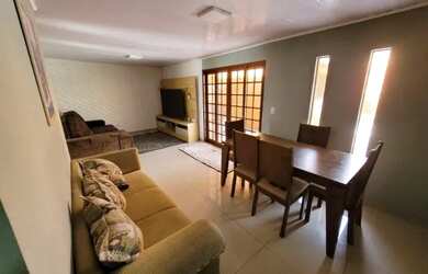 Imagem 7: Linda Casa alto padrao gralha azul