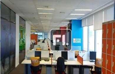 Imagem: O depósito possui 5 Vagas na garagem, 1.689m² de Área, Imóvel