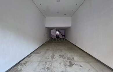 Imagem: O depósito possui 64m² de Área e está localizado em Funcionários