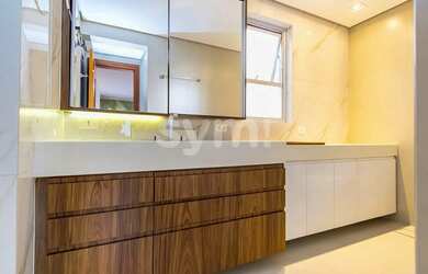 Imagem 15: Apartamento de 3 quartos no Batel, alto e com sol