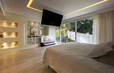 Imagem 10: CASA ESPETACULAR NO CONDOMÍNIO PORTO RIVIERA NA PRAIA BRAVA DE ITAJAÍ-SC