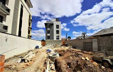 Imagem: A casa em condomínio possui 3 Dormitórios, 2 Banheiros, 2