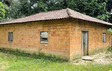 Imagem: A chácara possui 640m² de Área e está localizado em Tarumã