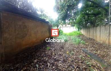 Imagem: O terreno possui 295m² de Área, Imóvel novo e está localizado