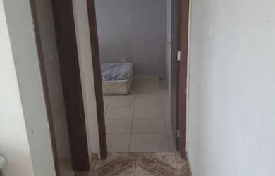 Imagem: A casa possui 1 Dormitório, 1 Banheiro e está localizado