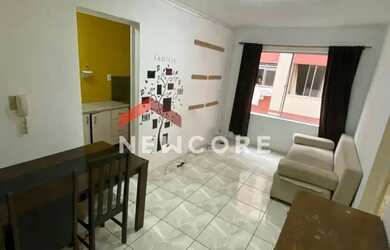 Imagem: O apartamento possui 1 Dormitório, 1 Banheiro, 1 Vaga na garagem