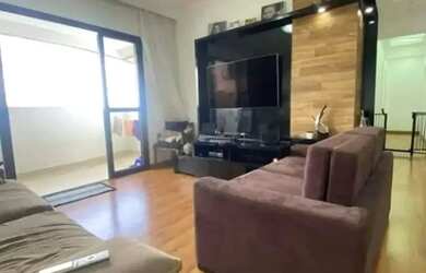 Imagem: O apartamento possui 4 Dormitórios, 2 Banheiros, 2 Vagas na