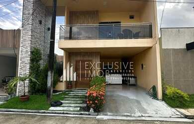 Imagem: A casa em condomínio possui 4 Dormitórios, 2 Banheiros, 1