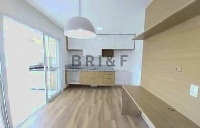 Imagem: O apartamento possui 1 Dormitório, 1 Banheiro, 1 Vaga na garagem