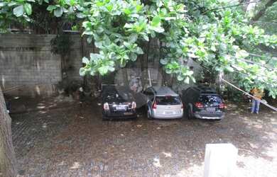 Imagem: A casa em condomínio possui 3 Dormitórios, 3 Banheiros, 4