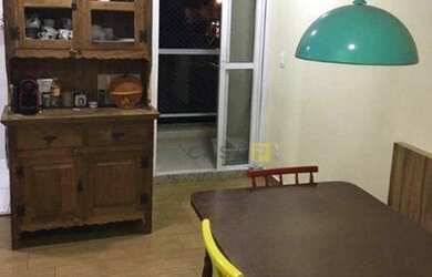 Imagem: O apartamento possui 3 Dormitórios, 1 Banheiro, 1 Vaga na garagem