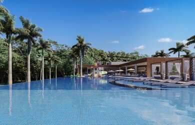 Imagem: O terreno e possui Dormitórios, Suítes, Banheiros, 450-0m²