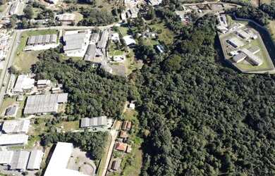 Imagem: O terreno possui 56.553m² de Área e está localizado em Cidade