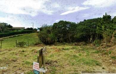 Imagem: O terreno está localizado em Imbituba, SC à venda por R$880.000