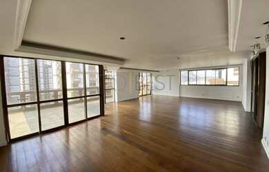 Imagem: O apartamento na cobertura possui 5 Dormitórios, 5 Banheiros