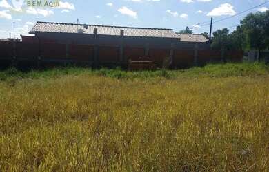 Imagem: O terreno à venda possui 320m² de Área e está localizado