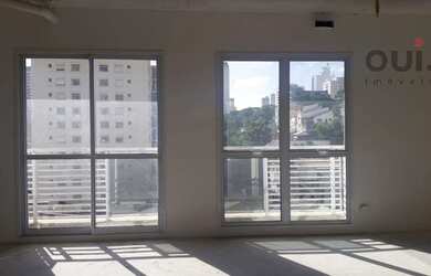 Imagem: O depósito possui 5 Vagas na garagem, 960m² de Área, Imóvel