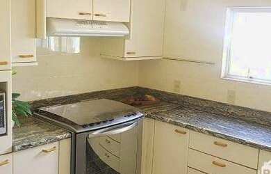 Imagem: O apartamento possui 5 Dormitórios, 1 Banheiro, 2 Vagas na