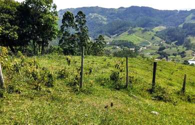 Imagem 5: Sítio à venda por R$ 690.000, 36 hectares, lindas pastegens e nascentes