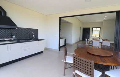 Imagem 10: Casa à venda, 3 suítes, 255m2, 4 vagas, por R$1.890.000,00, Condomínio...