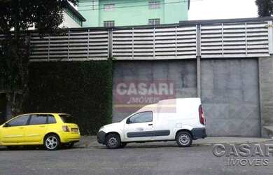 Imagem: O depósito possui 148m² de Área e está localizado em Taboão