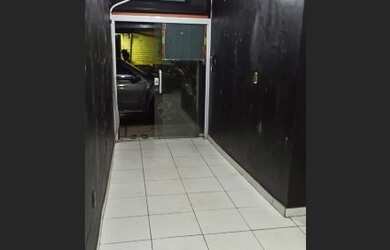 Imagem 7: ALUGO LOJA PONTO COMERCIAL ITAPUÃ DO LADO DA SEREIA DORIVAL CAYMMI