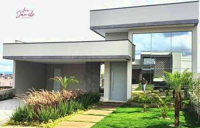 Imagem: A casa em condomínio possui 3 Dormitórios, 4 Banheiros, 4