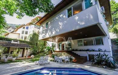 Imagem 13: ITANHANGÁ Casa. Piscina, Churrasqueira, 450m² de Áreae4 Vagas na garagem