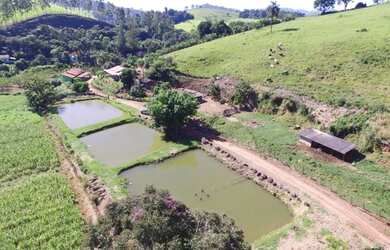 Imagem: A chácara possui 25.200m² de Área e está localizado em