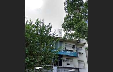 Imagem: O apartamento possui 3 Dormitórios, 1 Banheiro, 81m² de Área