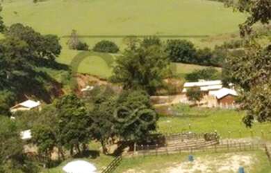 Imagem: A fazenda possui 96.000m² de Área e está localizado em Ouro
