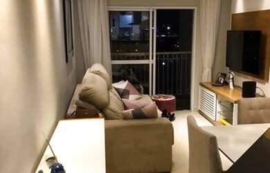 Imagem: O apartamento possui 3 Dormitórios, 1 Banheiro, 1 Vaga na garagem