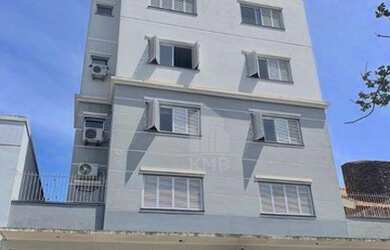 Imagem: O apartamento possui 3 Dormitórios, 1 Banheiro, 1 Vaga na garagem