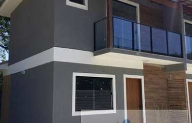 Imagem: A casa possui 2 Dormitórios, 1 Banheiro, 1 Vaga na garagem